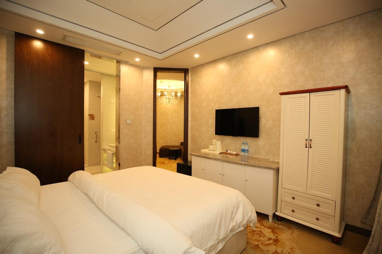 Crown Crystal Hotel Shanghai Esterno foto