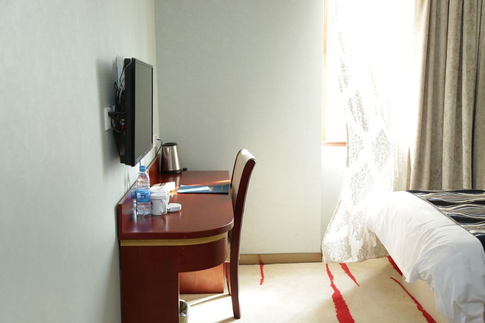 Crown Crystal Hotel Shanghai Esterno foto